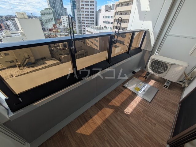 17/28 バルコニー