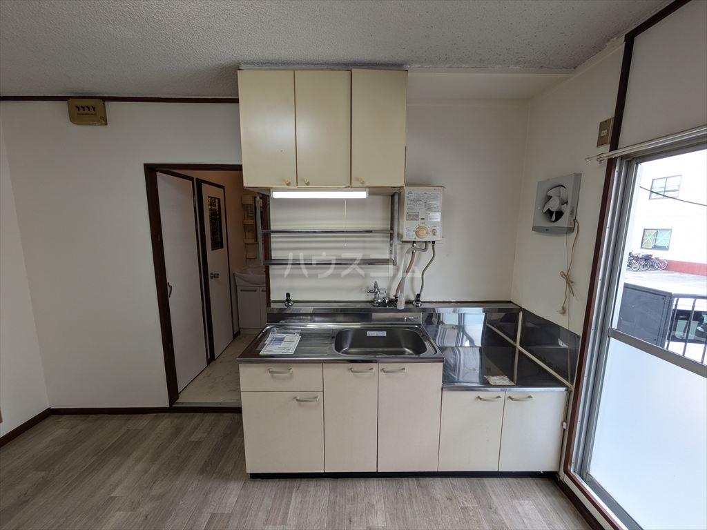 17/30 キッチン