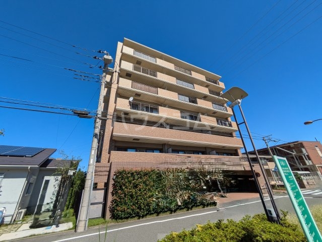 2/30 外観