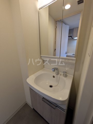 13/30 洗面