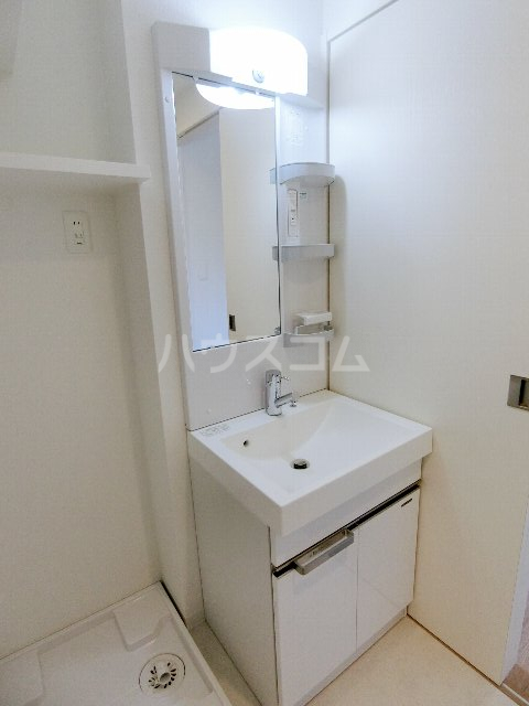13/30 洗面