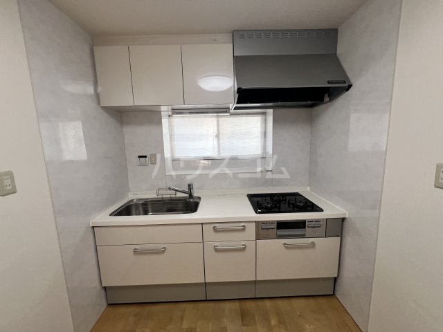 18/30 キッチン