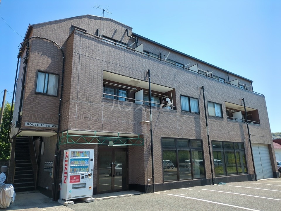1/8 外観