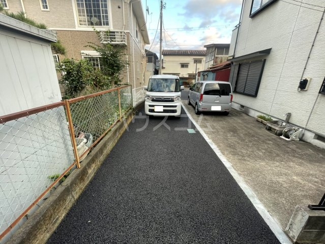 28/30 駐車場