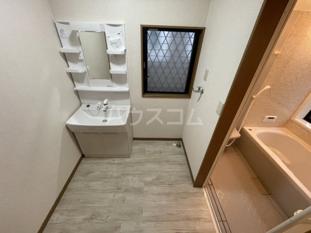 19/30 洗面