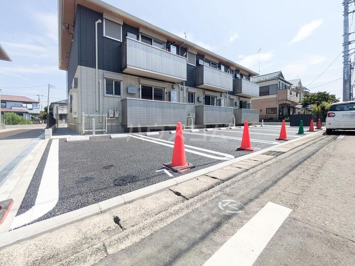 16/25 駐車場