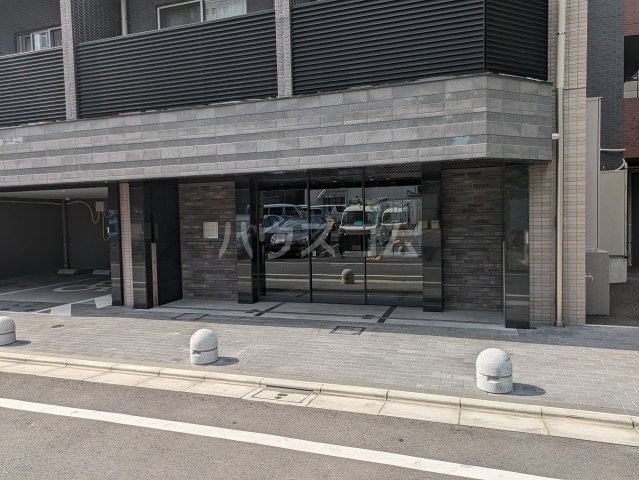 3/7 エントランス