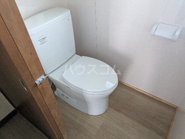 16/25 トイレ