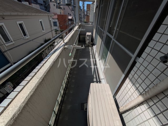 15/26 バルコニー