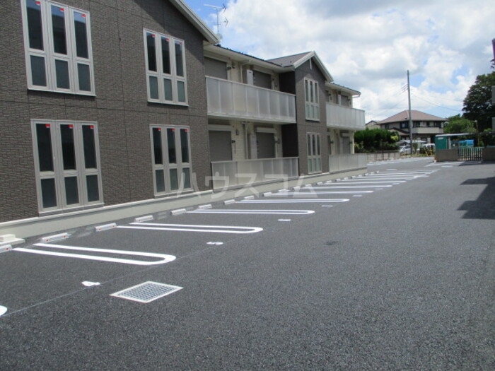 18/19 駐車場