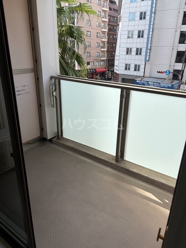 14/21 バルコニー