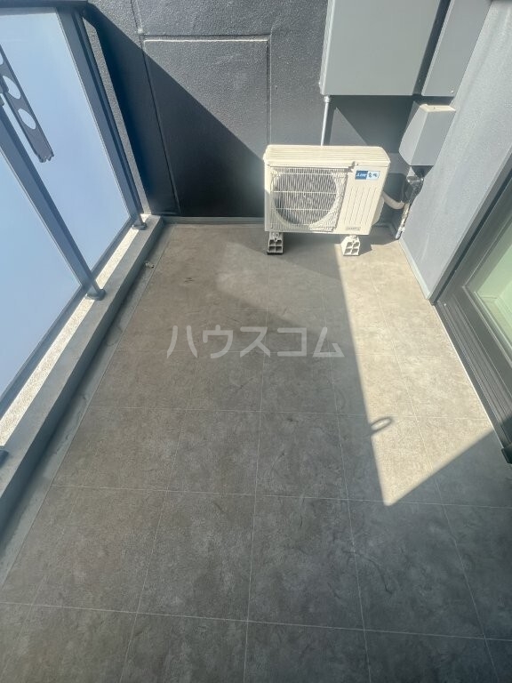 14/22 バルコニー