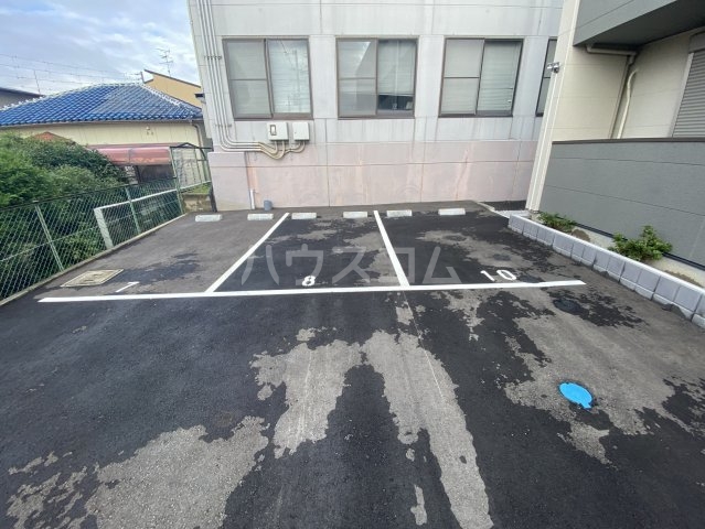 19/30 駐車場