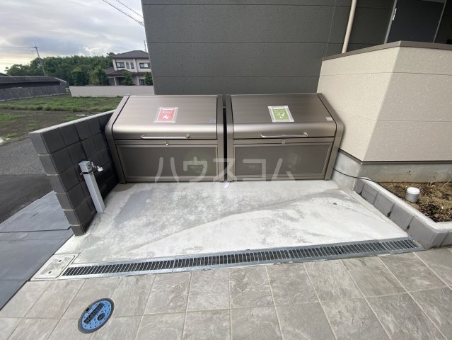 20/30 駐車場