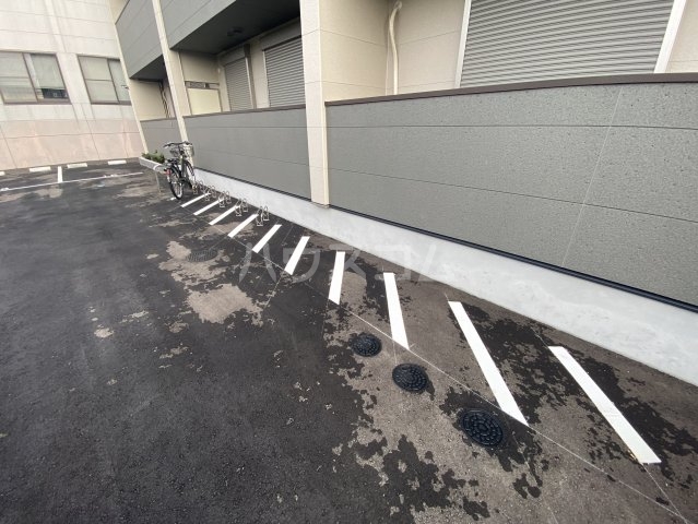 21/30 駐車場