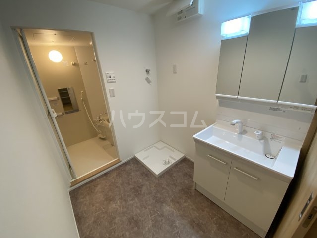 14/30 洗面