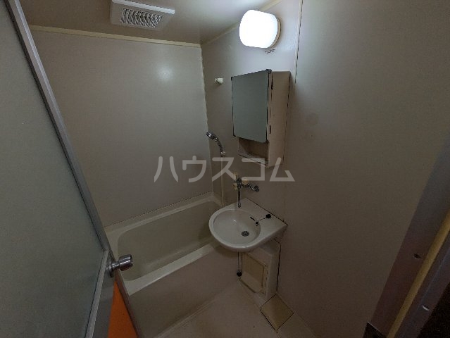 浴室
