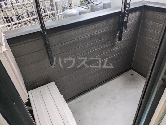 13/22 バルコニー
