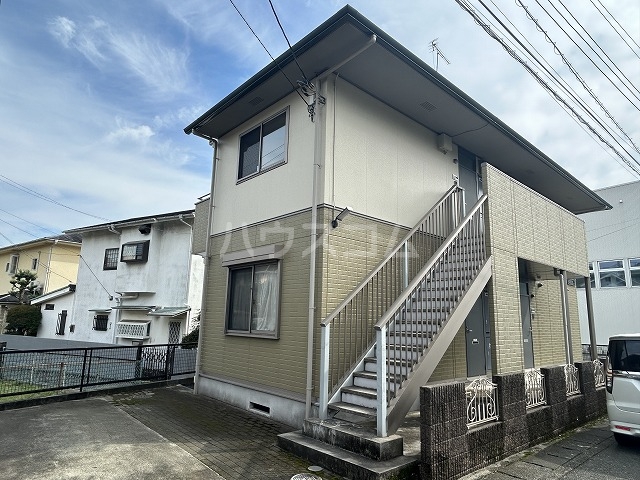 25/27 駐車場