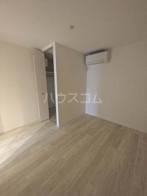 13/30 寝室