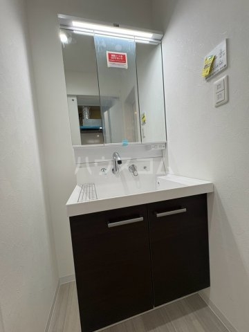 14/28 洗面
