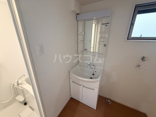 18/27 洗面
