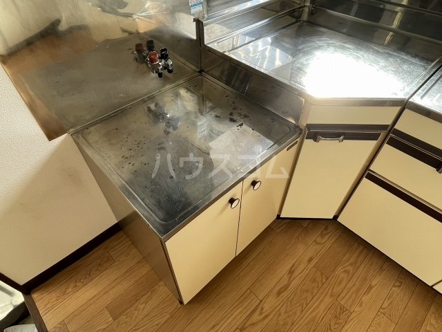 13/30 キッチン