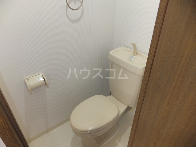 13/30 トイレ