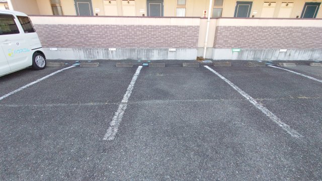 3/5 駐車場