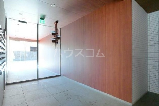 17/18 エントランス