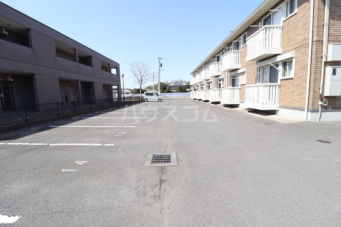 19/20 駐車場