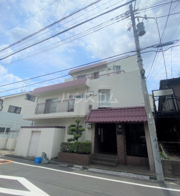 3/5 エントランス