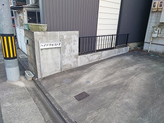 21/29 エントランス
