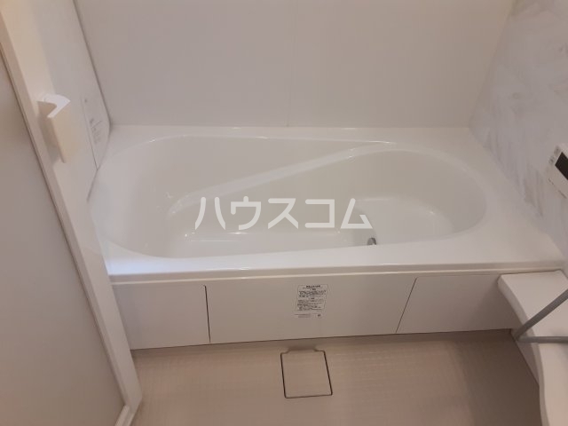17/30 浴室