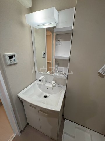 18/30 洗面