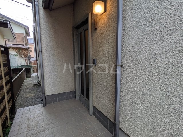 2/5 エントランス