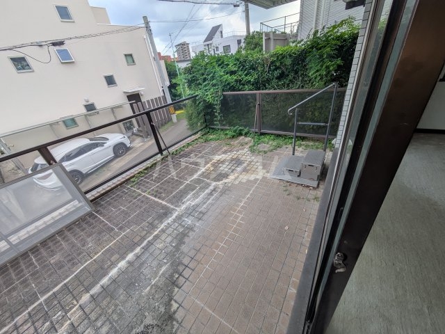 21/30 バルコニー