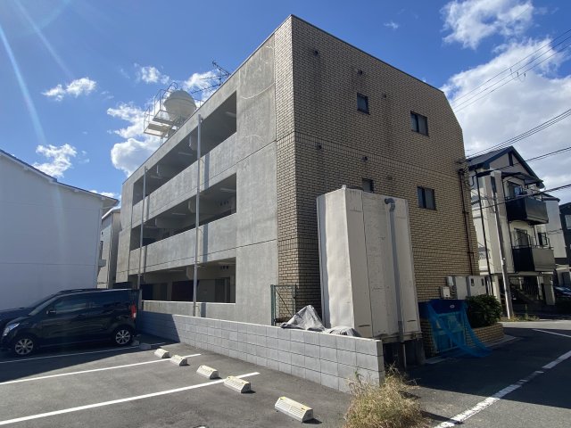 2/30 外観