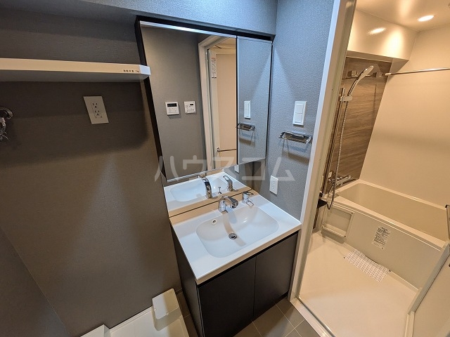 19/30 洗面