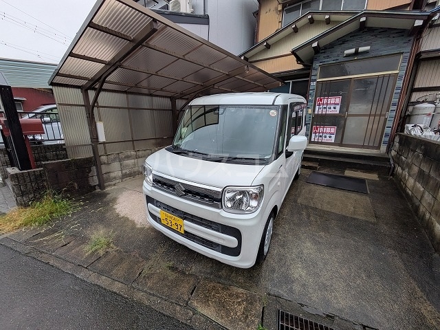 20/27 駐車場