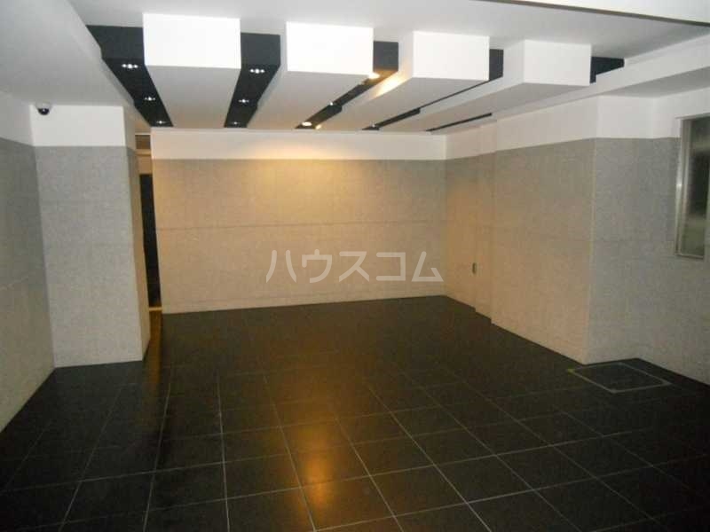 21/29 エントランス
