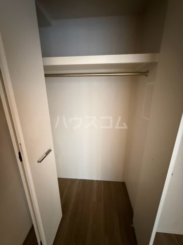 13/30 収納