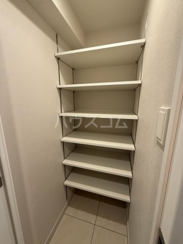 14/30 玄関