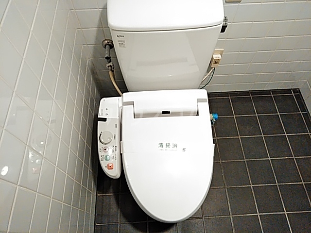 20/30 トイレ
