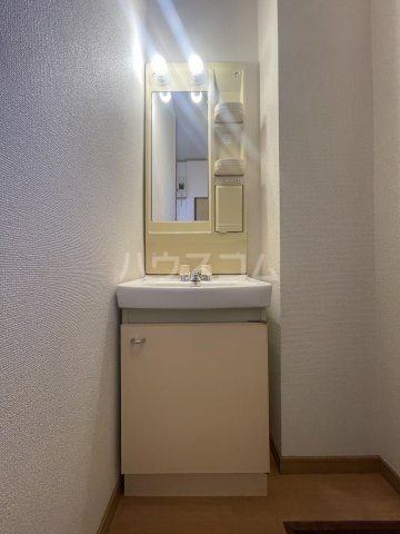 13/30 洗面