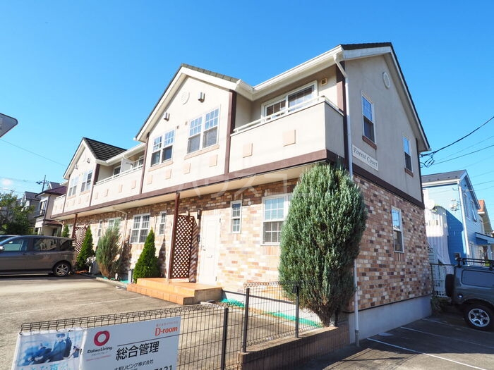1/23 外観