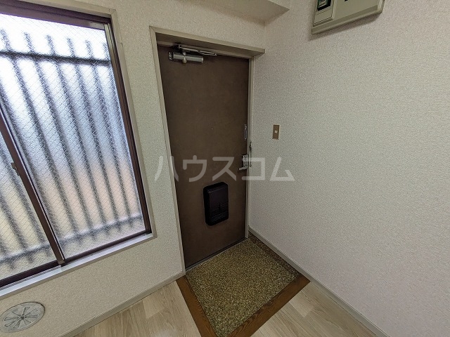 14/30 玄関
