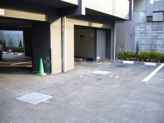19/29 駐車場