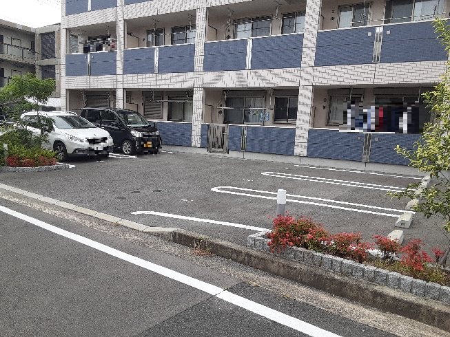 21/30 駐車場