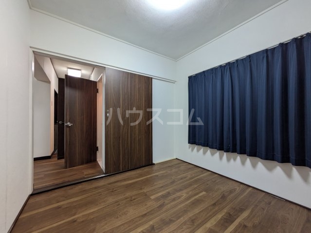 13/30 室内